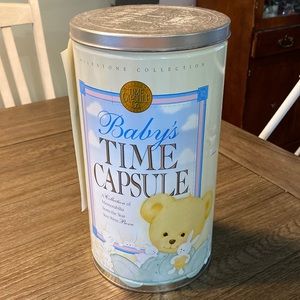Milestone Collection Baby Time Capsule